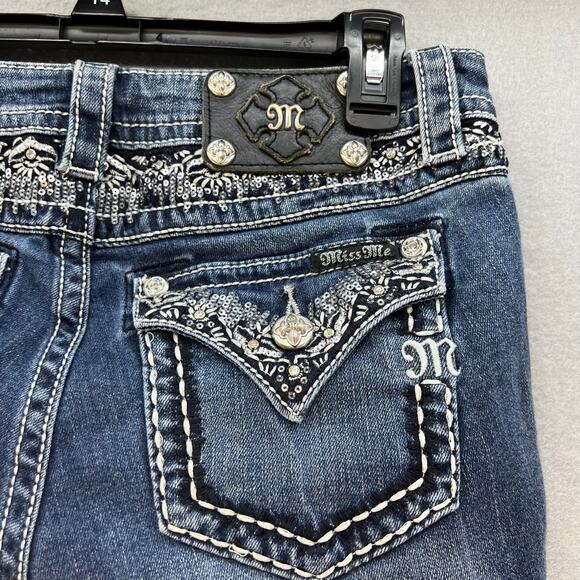 Miss Me Jeans Women's 27 (4) Blue Signature Boot Flower Sequin Pockets Blingy - Picture 4 of 15